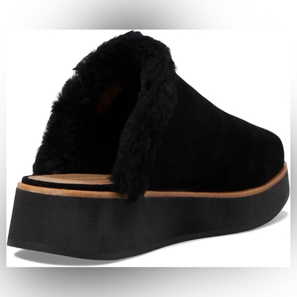 Bernardo Phoebe Black Suede Mules Flats from Anthropologie Sz 6.5 Retail $258 - Picture 3 of 7